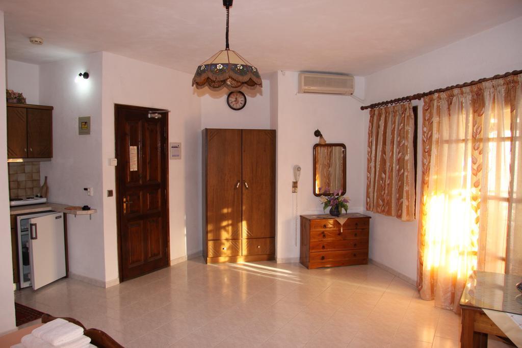 Hotel Mary Marathókampos Chambre photo