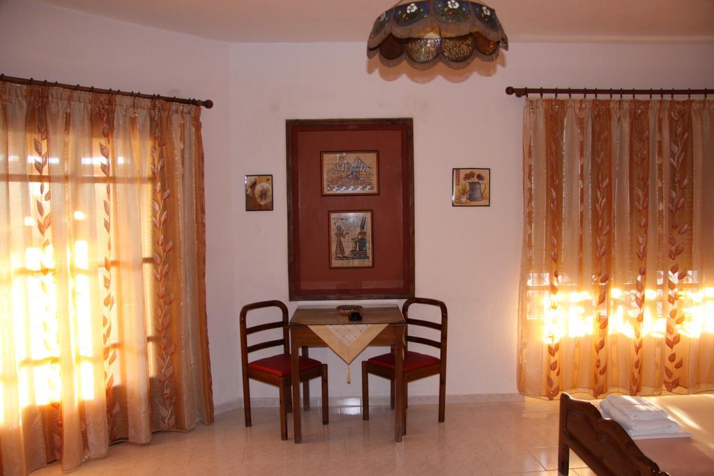 Hotel Mary Marathókampos Chambre photo